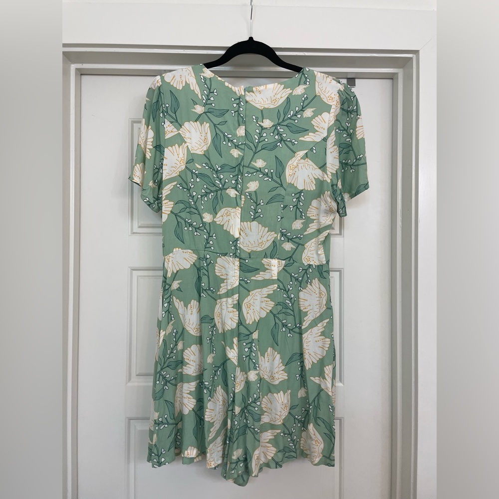 ModCloth romper - Picture 3 of 3